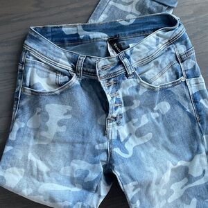 Venti6  Light Blue Camo Women/junior